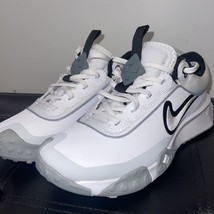 Nike Air Diamond Varsity Turf Low White Grey Black Baseball FN7454-100 Size 7 - £37.05 GBP