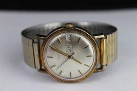 vintage Timex men&#39;s watch MECHANICAL gold tone band 25618 10680 1980 win... - £27.45 GBP