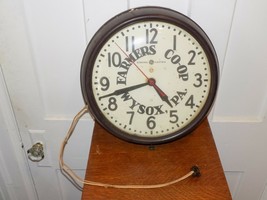 Vintage Farmers Co-Op Wysox, PA Wall Clock - €134,26 EUR