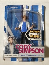 Cody Simpson Down Under Mini Collectables - $125.90 MXN