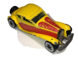 HOT WHEELS DIECAST &#39;37 BUGATTI YELLOW 1980 MALAYSIA - $2.47