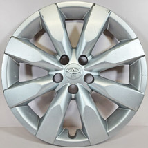 ONE 2014-2016 Toyota Corolla LE # 61172 16&quot; 8 Spoke Hubcap / Wheel Cover USED - £33.96 GBP