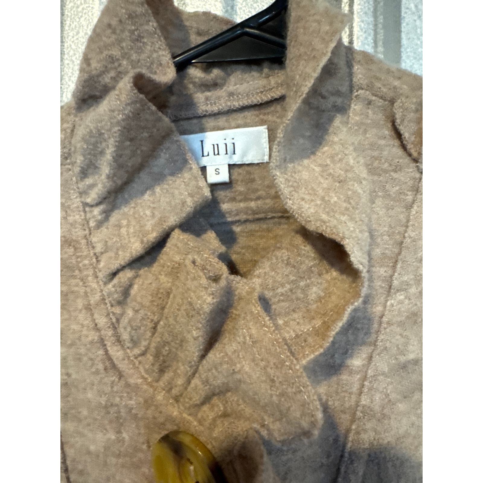 Luii Camel Ruffle Trim Long Button Down Felted Wool Knit Jacket Womens Sz Small Item image 3
