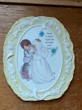 Enesco Precious Moments Small Yellow Oval Ceramic Tile W Hand In Hand Together - £8.84 GBP