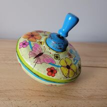 Vintage Ohio Art  Litho Metal Spinning Tin Top Toy Works Butterflies Flo... - $14.84