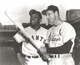 Stan Musial &amp; Willie Mays 8X10 Photo Cardinals Giants Baseball Picture Mlb - £3.94 GBP