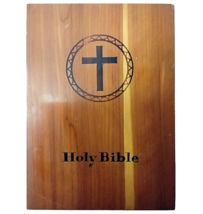 Holy Bible Illustrated Prince Of Peace Catholic 1966 Edition in Wooden C... - $22.00