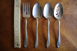 Oneidacraft Oneida Shasta Deluxe Stainless Glossy Meat Fork Serving Spoo... - $212.14 MXN