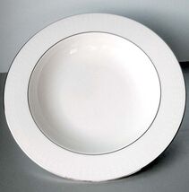 Lenox Herald Square White Soup Pasta Bowl 9" Platinum Trim USA New - $28.61