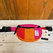 LOLA California Mondo Moonbeam Nylon Bum Bag - Lipstick - $342.65 MXN