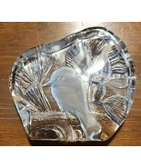 Carved Crystal Art Bird On Branch Sculpture Paperweight - $14.75