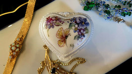 SOLD! Call me at 970-799-1788, I&#39;ll paint a floral butterfly heart box just 4 U - £22.27 GBP