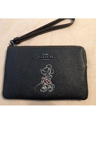 NWT Coach Disney Minnie Mouse Corner Zip Wristlet Black F30004 Limited Edition - £31.45 GBP