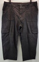 L) Lee Women Relaxed Fit Black Cargo Pants 16 Medium - $13.85