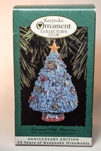 Hallmark: Trimmed With Memories - 1993 Members Keepsake Ornament - £10.11 GBP