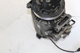 2002-2005 BMW E65 745I 745Li AC A/C COMPRESSOR J2793 image 4