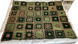 Vintage Granny Core  Square Cottagecore Afghan Coverlet Green Grannycore... - $24.61