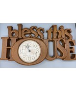 Vtg Burwood 80s Wall Clock Faux Wood &quot;Bless This House&quot; Quartz Movement - $325.83 MXN