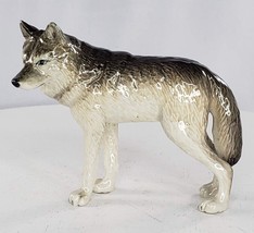 Northern Rose Grey Wolf Standing Miniature Figurine - £21.97 GBP