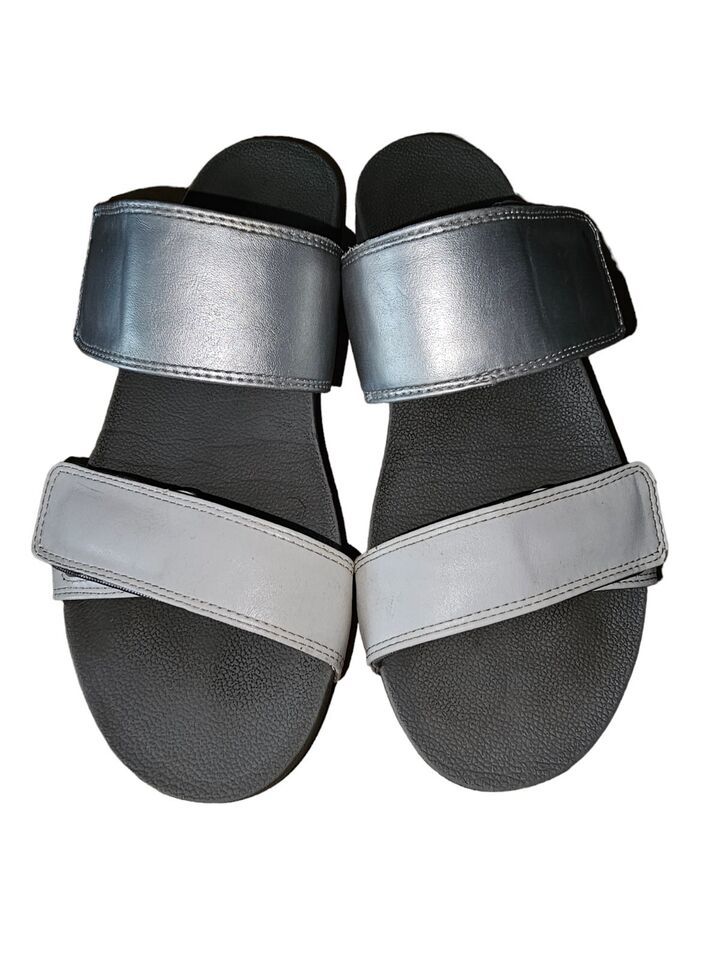 New Balance Women s Size 9 City Slide Wedge and 22 similar items