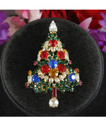 Vintage Pin WARNER CHRISTMAS TREE BROOCH Candles Multi Color Rhinestones - £49.67 GBP