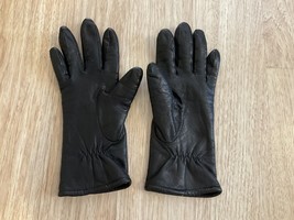 Vintage Fownes Gloves Black Leather Women&#39;s Size 7 - £18.39 GBP
