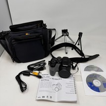 FujiFilm FinePix S1500 10MP 12x Zoom Mini SLR with Case, Cables and Disks TESTED - £30.16 GBP