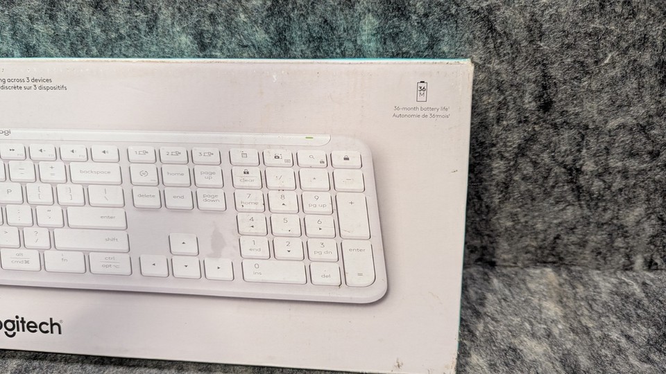 NEW Logitech K950 Signature Slim Full-size Wireless Keyboard for Windows/MaC Item image 8
