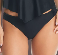Bar Iii Women&#39;s Resort Solids Bikini Bottom, M - Black (RETAIL: $48.00) - $15.35