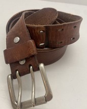 Levis Mens Belt Size 42 Brown Leather Silver Buckle - $15.84