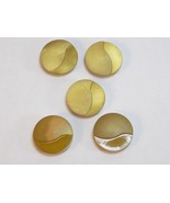 VINTAGE BUTTONS NEW OLD STOCK 5 LARGE 3/4&quot; GREEN GOLD RELIEF DESIGN COAT... - $10.84 CAD