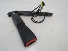 Mercedes W216 CL550 CL63 seat belt buckle, black, right front 2218601869 - $22.99