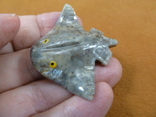 Y-STI-31 STINGRAY Sting Ray raja carving gray tan stone SOAPSTONE PERU l... - $9.49