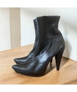 WLE Black Fine Leather Zippered Boot With Heels Sz US 8 / EU38 Booties - $79.19