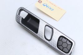 01-04 MERCEDES-BENZ SLK230 RIGHT PASSENGER SIDE INTERIOR DOOR HANDLE TRIM Q4547 image 2