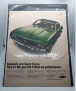 1967 VTG Orig Magazine Ad CHEVROLET Car Camaro&#39;s New Super Scoop GREEN - $149.89 MXN