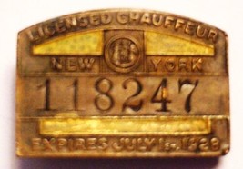 1928 New York Licensed Chauffer Pin 118247 American Emblem Co Utica NY - $25.10