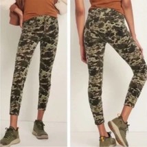 ANTHROPOLOGIE Pilcro High Rise Skinny Green Floral Camo Corduroy Pants Size 27 - £30.26 GBP
