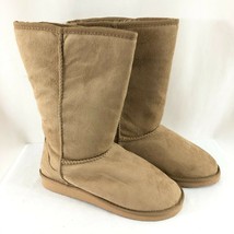 Soda Womens Winter Boots Faux Fur Lined Faux Suede Beige Size 7.5 - $33.75