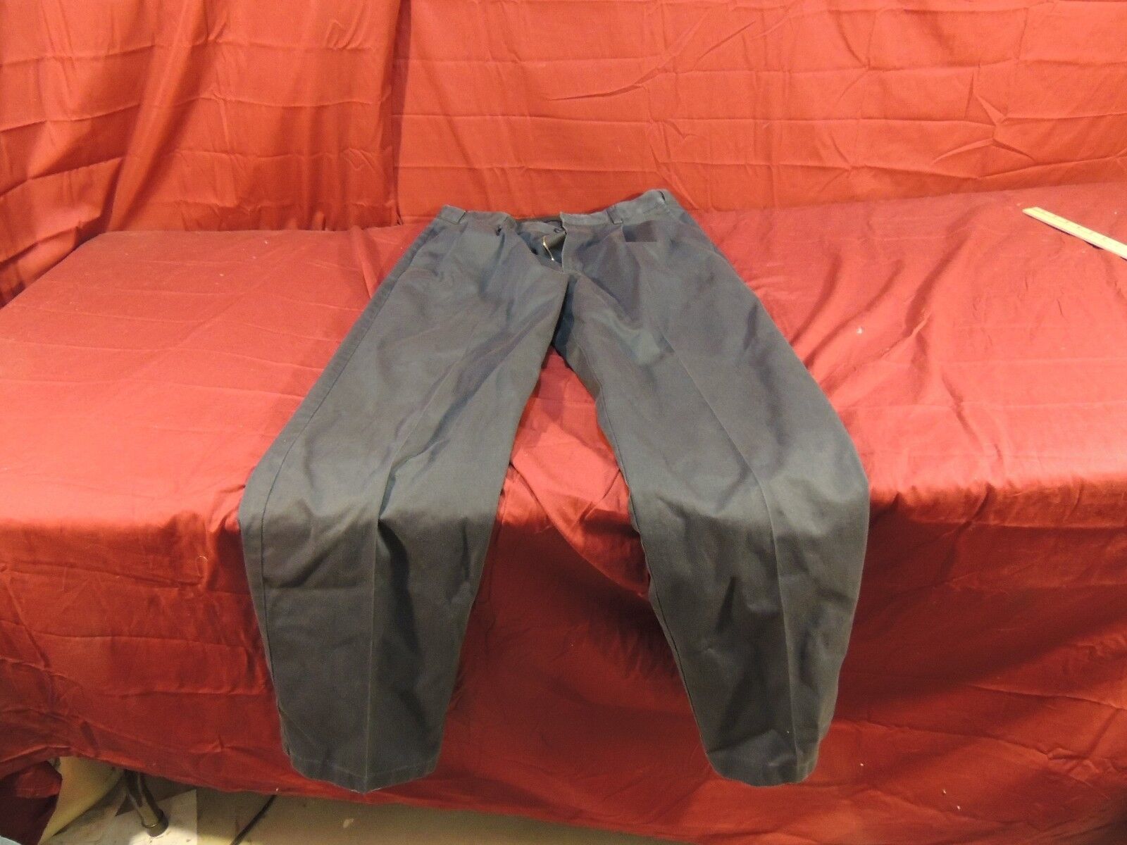 L.L. Bean Comfort Waist Dress Pants Men&#39;s Size 34x34 wc 12748 - $10.76