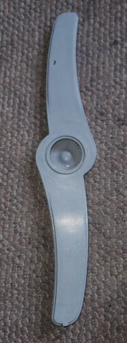 KitchenAid KUDD01DPPA0 Dishwasher Lower Spray Arm 8194110 Whirlpool - $15.99