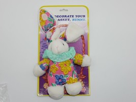 Vintage Dan Dee Basket Bunny Rabbit White Colorful Easter NOS NOC - £7.16 GBP