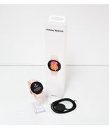 Samsung Galaxy Watch5 SM-R900 40mm Aluminum Case with Sport Band - Pink - €51,92 EUR Samsung Galaxy Watch5 SM-R900 40mm Aluminum Case with Sport Band - Pink - €51,92 EUR