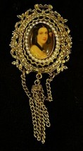 VTG Signed ART ARTHUR Pepper Victorian Revival Lady Portrait BROOCH Drop... - £14.08 GBP