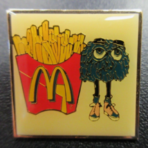 McDonalds Fry Guy with Fries Collectible Pinback Pin Button - £11.78 GBP