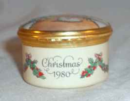 English Round Cartier© Enameled Box Christmas 1980 Xmas Tree, Holly &amp; Fi... - $57.00