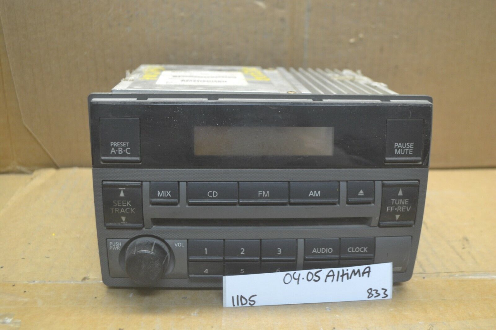 05-06 Nissan Altima AM FM Stereo Radio CD 28185ZB00A Player 833-11D5 - $9.99