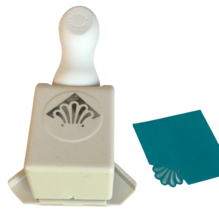 Martha Stewart Deco Fan Corner Paper Punch Shell Decorative Seashell Car... - £19.95 GBP