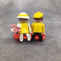 Playmobil Couple on Park Bench w/ Flowers - £7.65 GBP