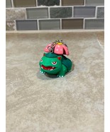 Venusaur 3D Printed Keychain - $121.58 MXN
